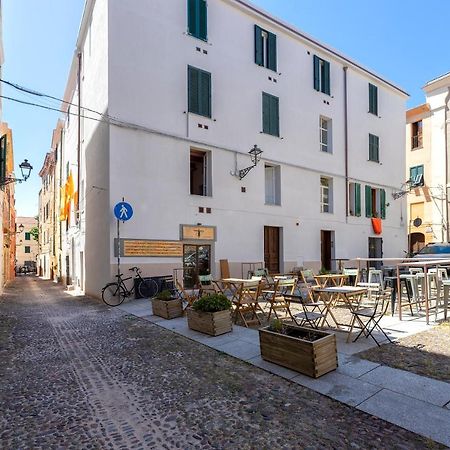 La Finestra Sul Teatro Lägenhet Alghero Exteriör bild