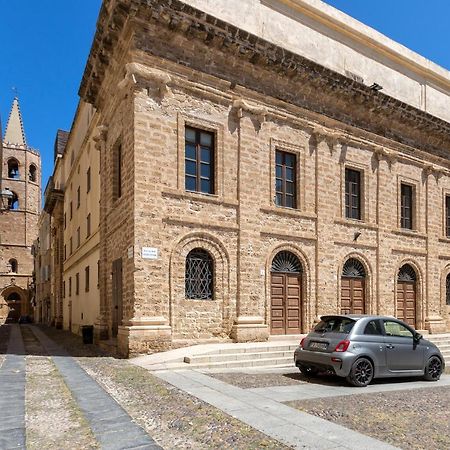 La Finestra Sul Teatro Lägenhet Alghero Exteriör bild